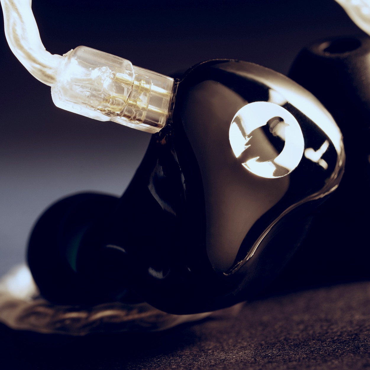 DAUNTLESS IEM